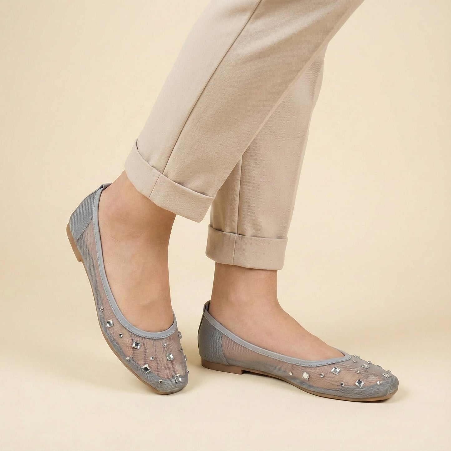 Net Diamonties Pumps